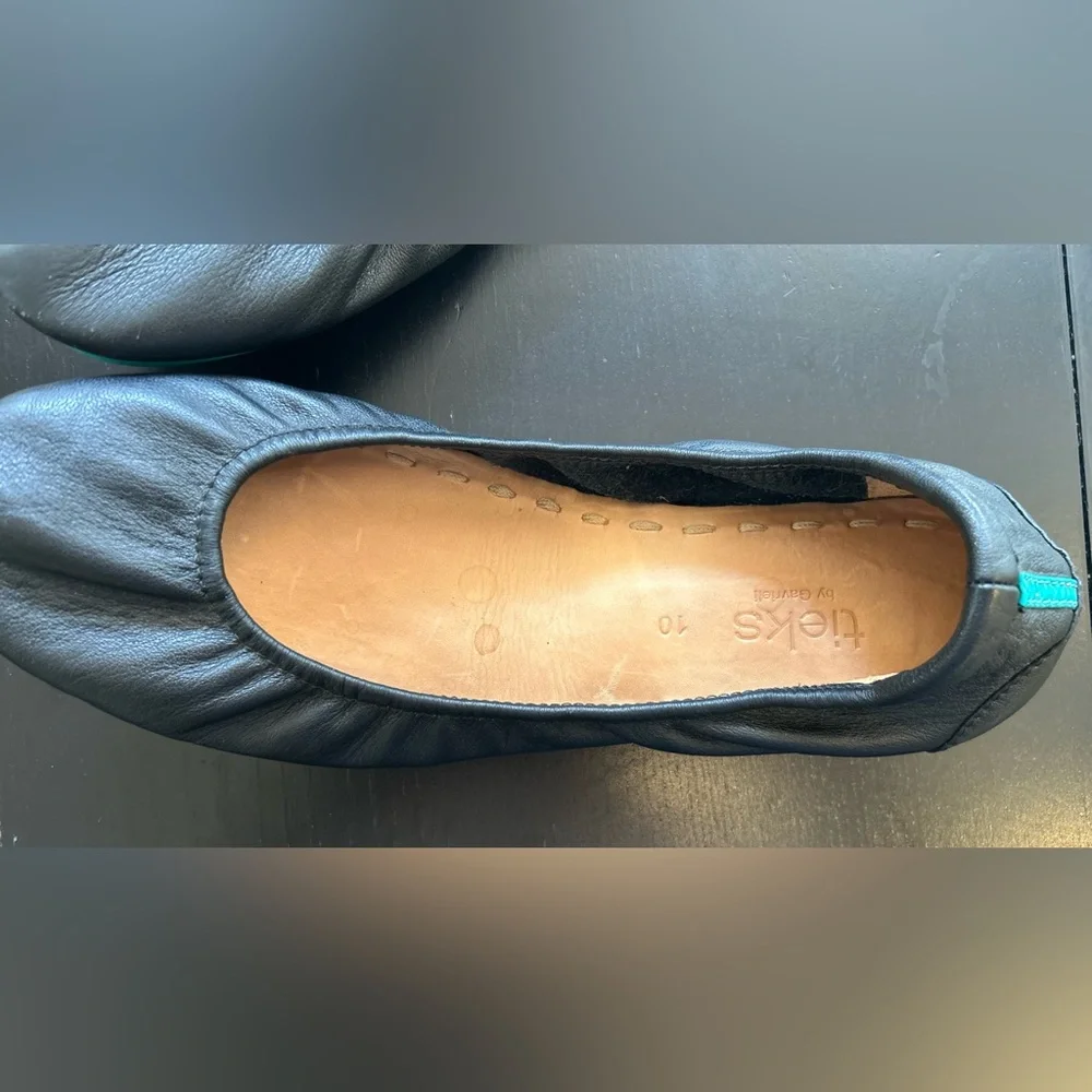 Tieks Woman's Black Leather Ballet Flats Size 10 - Picture 5 of 11